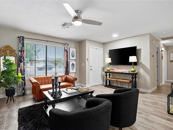 4th image of 445 Concord Way