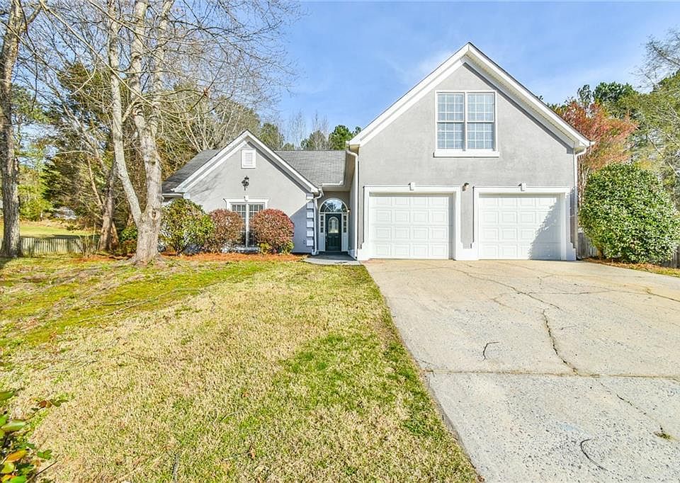 1st image of 69 Hollow Springs Dr