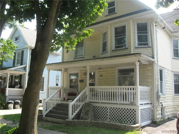 22 Lincoln Ave, Batavia, NY 14020
