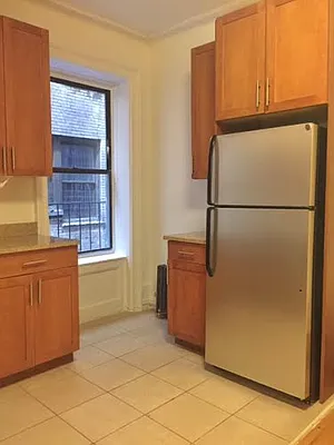 Rented by Reliance Realty Partners LLC  | media 17