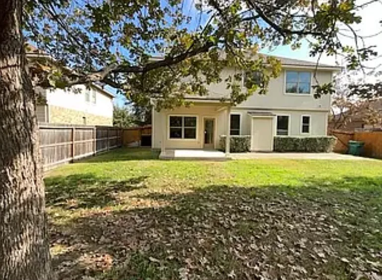 10410 Elizabeth Ct — Photo 22