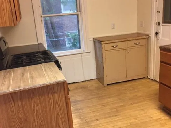 537 Livingston Ave NE, Grand Rapids, MI 49503