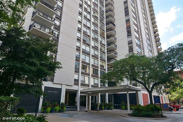 1st image of 1460 N Sandburg Ter APT 809A