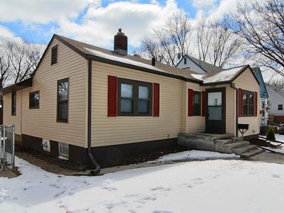 5725 26th Ave S, Minneapolis, MN, 55417