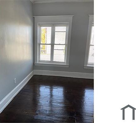 2nd image of 4501 S Michigan Ave #2