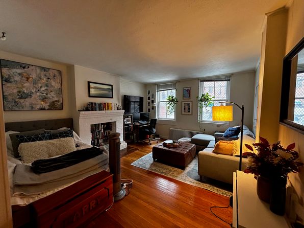 213 Newbury St Ste 1