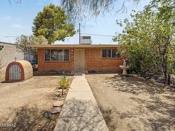 1841 W Caravelle Rd, Tucson, AZ 85713
