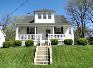 815 E McKinley St, Belleville, IL 62220