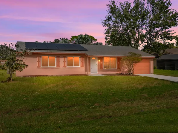 1449 SE Minorca Avenue, Port St Lucie, FL 34952