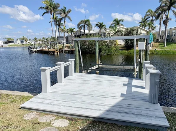 17721 Bryan Ct, Fort Myers Beach, FL 33931