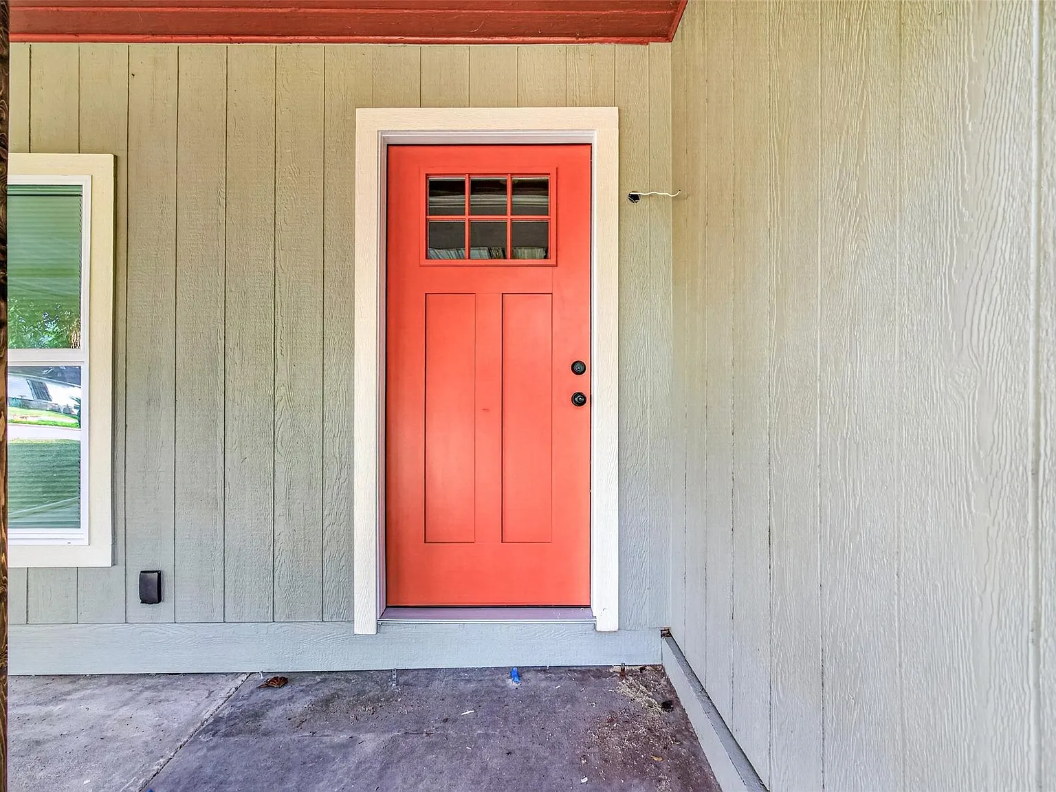 4 bed, 2.0 bath, 1536 sqft, $1,950 — Photo 2