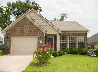 218 Falmouth Dr, Georgetown, KY 40324