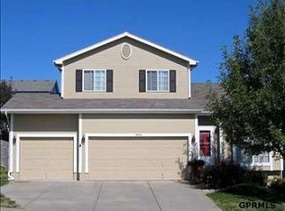 14914 Meredith Ave, Omaha, NE 68116