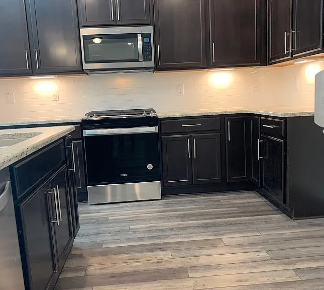 1614 Glacier Dr — Photo 4