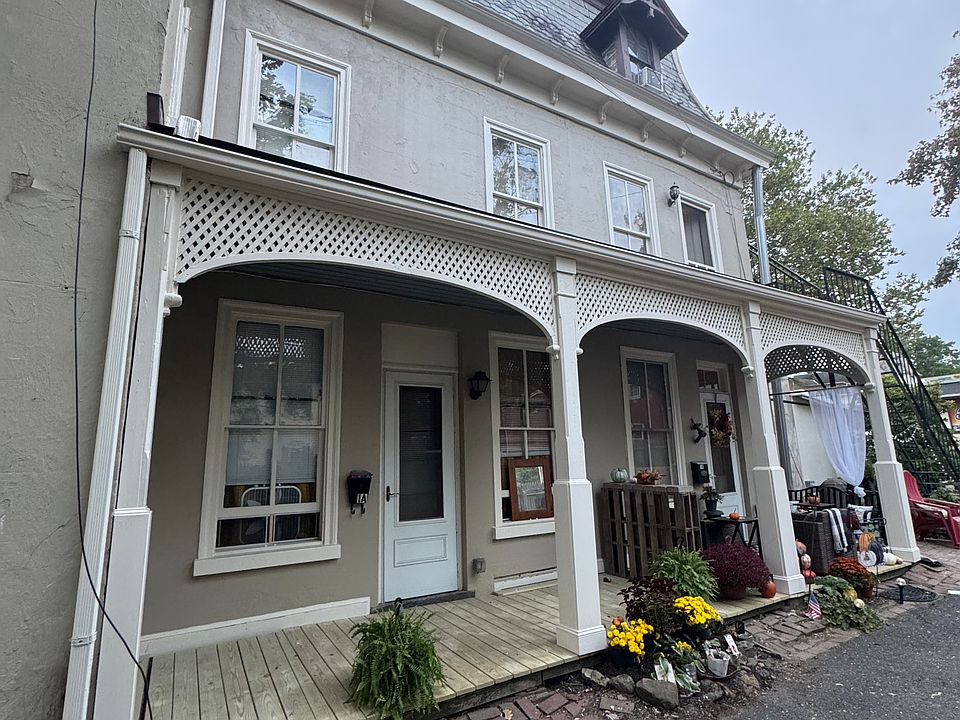 1st image of 63 E Oakland Ave #1A