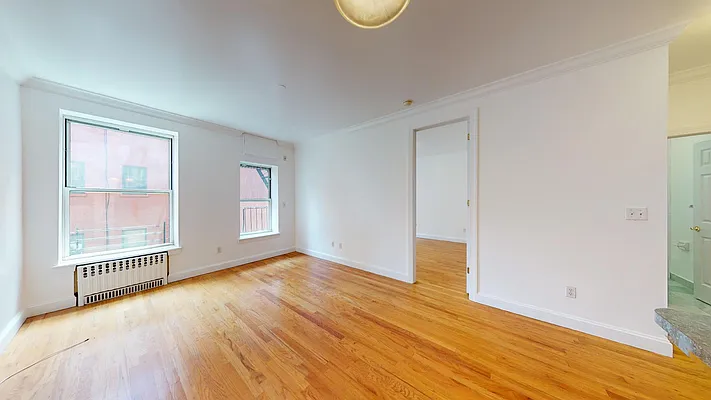 Rented by Bond New York | media 9