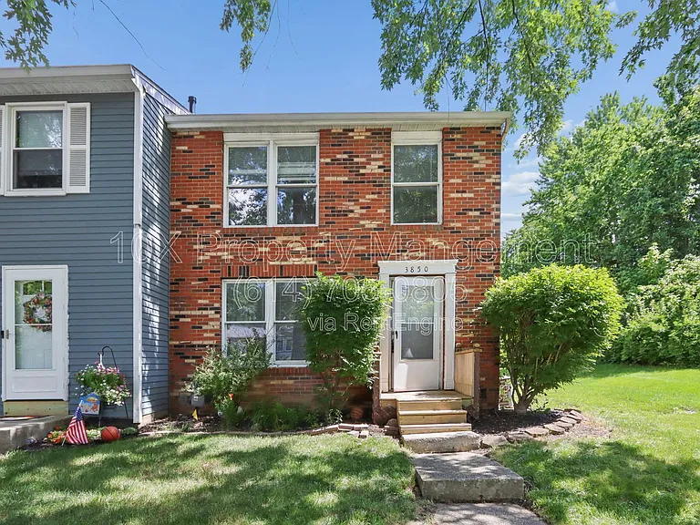 3850 Julia Ct — Photo 1
