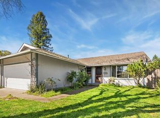 567 Lacrosse Ct N, Rohnert Park, CA 94928