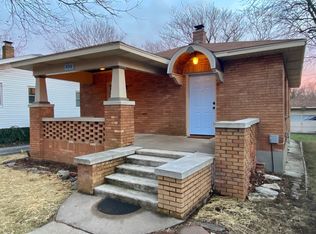 430 E Meadowmere St, Springfield, MO 65807