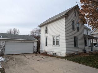 312 S Main St, Monona, IA 52159