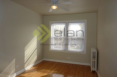 5th image of 2412 W Catalpa Ave