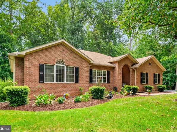 5460 Westfield Ct, Warrenton, VA 20187