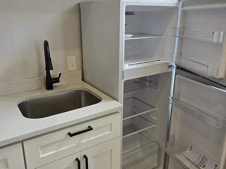 1500 Arch St #3 — Photo 6