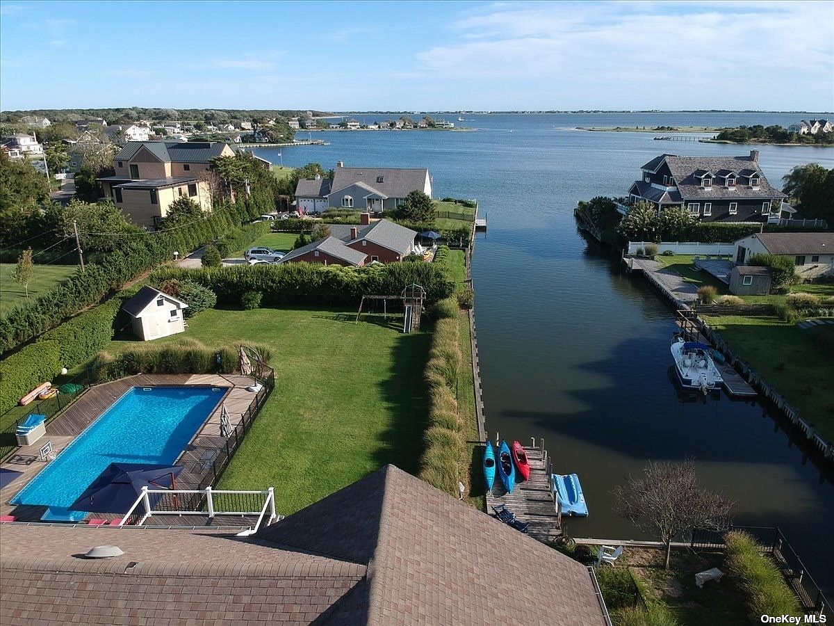 56 Middle Pond Road, Southampton, NY 11968 MLS 3471752 Zillow