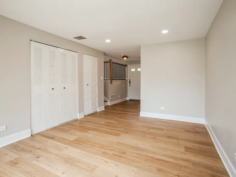 1401 Volkamer Trl — Photo 3