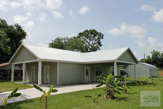 1st image of 8111 Miller Dr