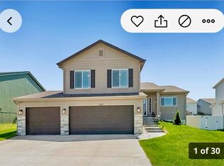 17009 Huntington Ave, Omaha, NE 68116