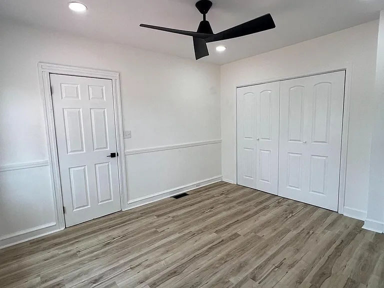 4321 Sheldon Ave #1 — Photo 6