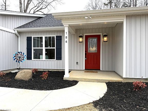 2nd image of 186 Holland Ln