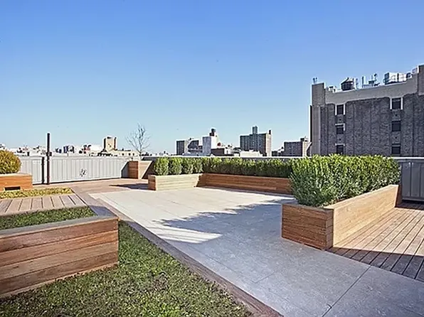 31 2nd Avenue image 1 of 16