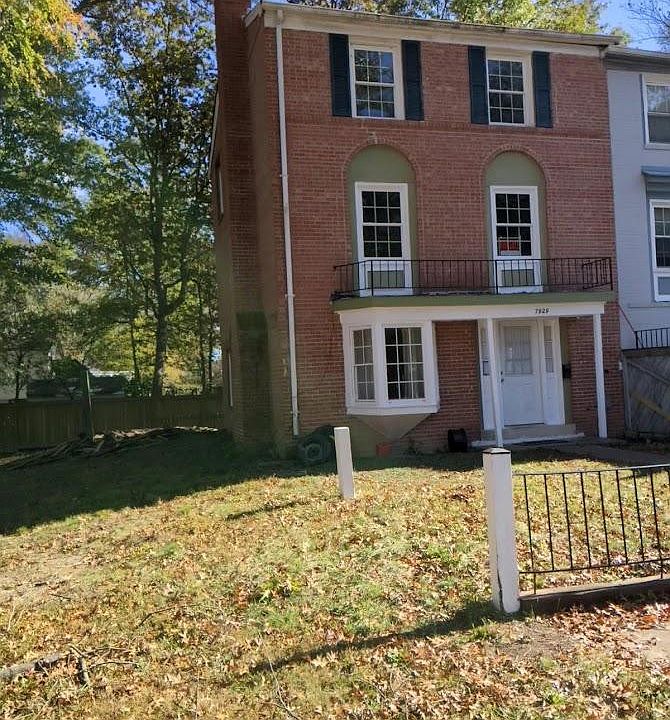 1st image of 7929 Central Park Cir