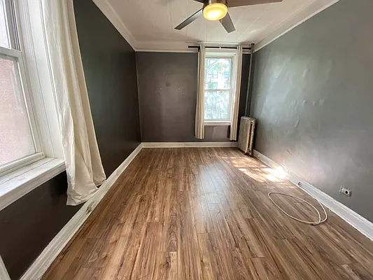 Rented by Contact Realty | media 8