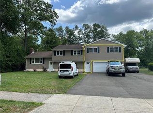 94 Saint John St, North Haven, CT 06473