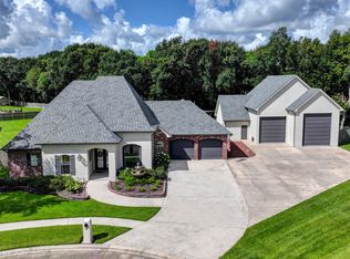 142 Willow Bnd, Youngsville, LA 70592