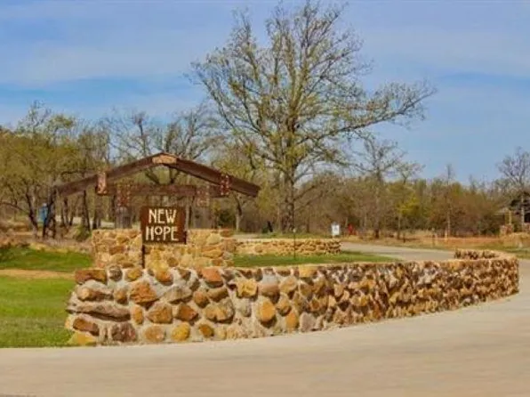 901 NW New Hope Rd, Medicine Park, OK 73557