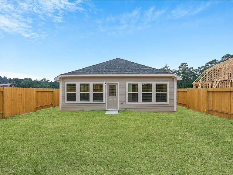 10107 Gold Finch Run — Photo 35