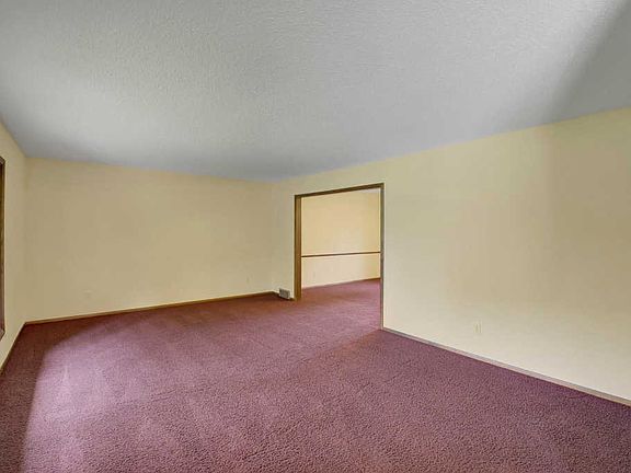 4th image of 18230 20th Ave N