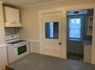 9 Carl St, Enfield, CT 06082