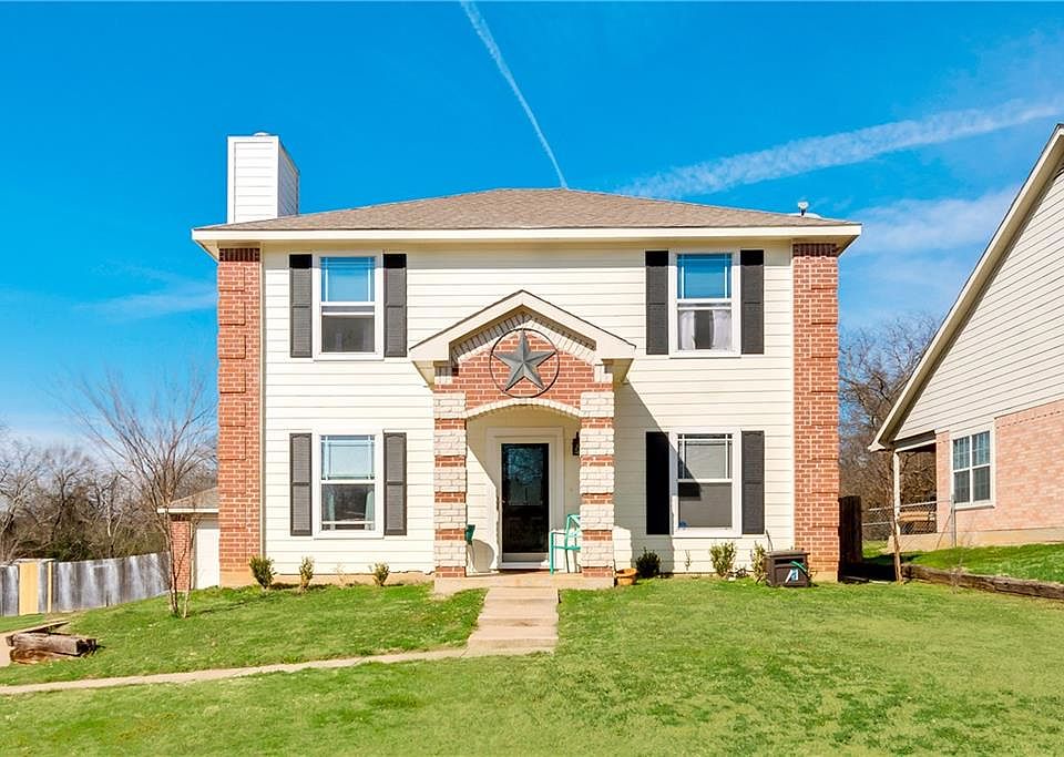 1st image of 304 W Atchley Ave