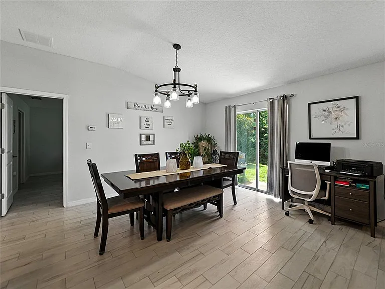 149 Cascade Bend Dr — Photo 17