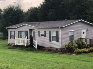 1512 Old Lincolnton Crouse Rd, Crouse, NC 28033