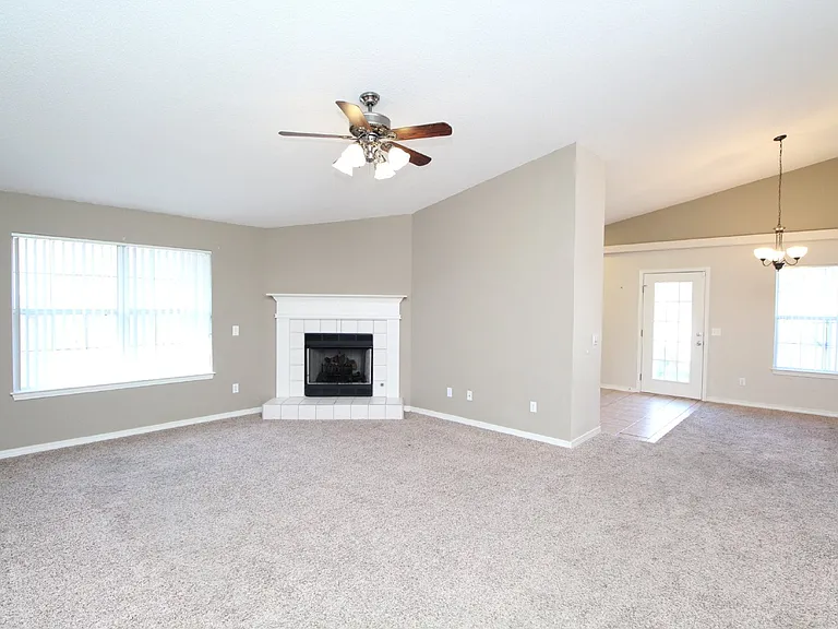 7908 Cayenne Way — Photo 4