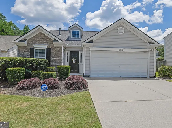 3610 Charlton Ives Dr NW, Lilburn, GA 30047