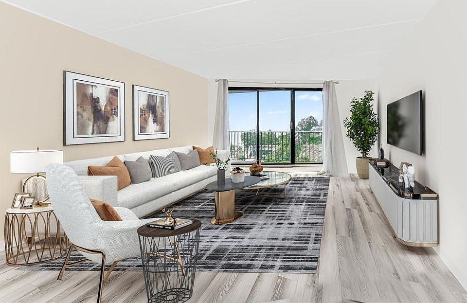 1st image of 1155 Warburton Avenue #2V
