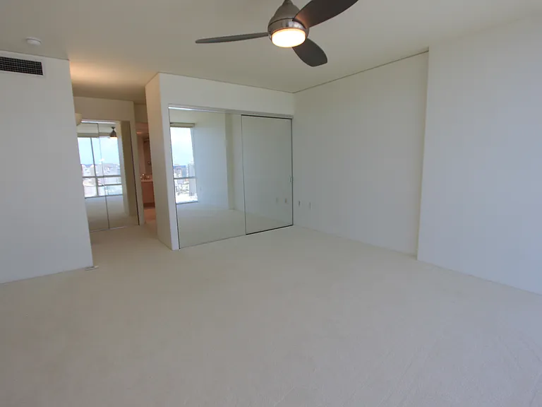 88 Piikoi St #3807 — Photo 9