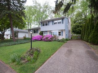 122 Olympia Dr, Claymont, DE 19703